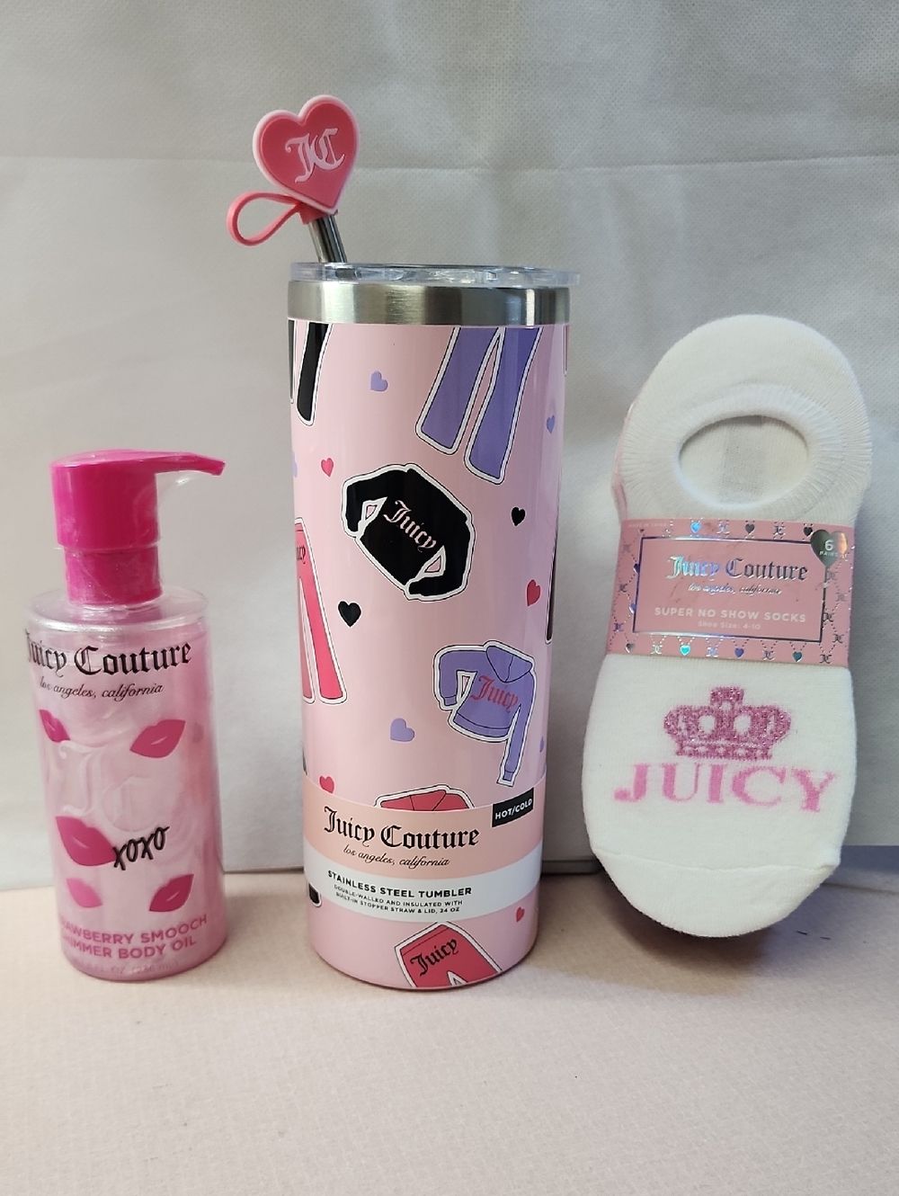 Juicy Couture Tumbler 6 Pk Socks 8oz Body Oil Gift Set All New